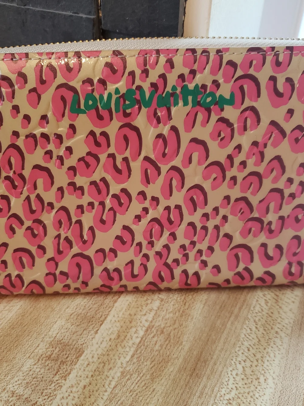 Louis Vuitton Pink Leopard Print × Steven Sprouse Collab Long Wallet - Picture 2 of 7